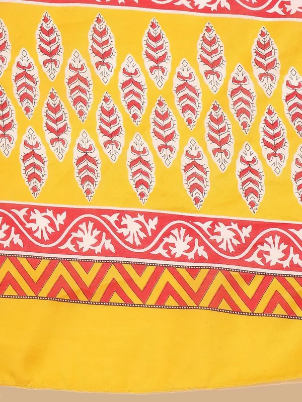 Yellow_Floral_Printed_Cotton_Blend_Kurta_Dupatta_Set