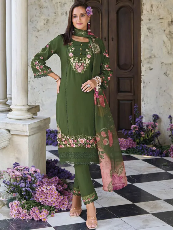 Green_Floral_Embroidered_Cotton_Kurta_Trouser_Dupatta_Set
