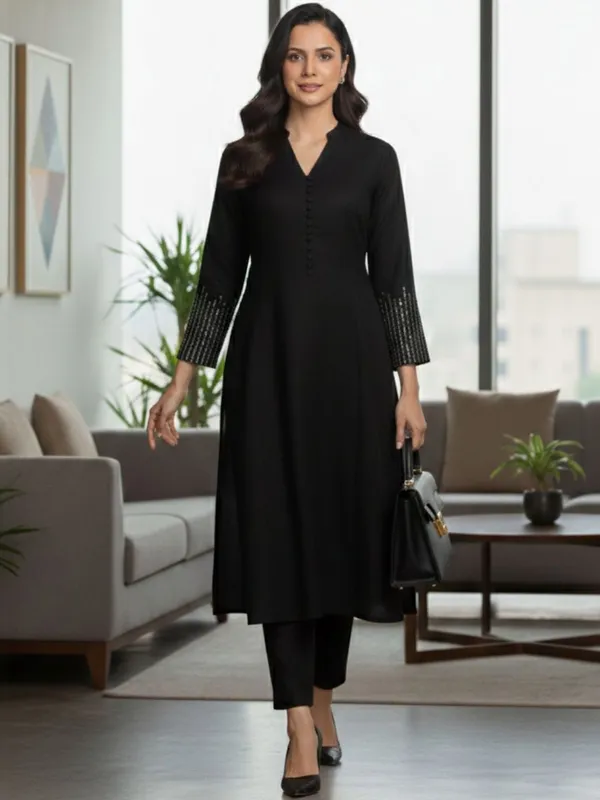 Black_Floral_Printed_Cotton_Blend_Kurta_Trouser_Set