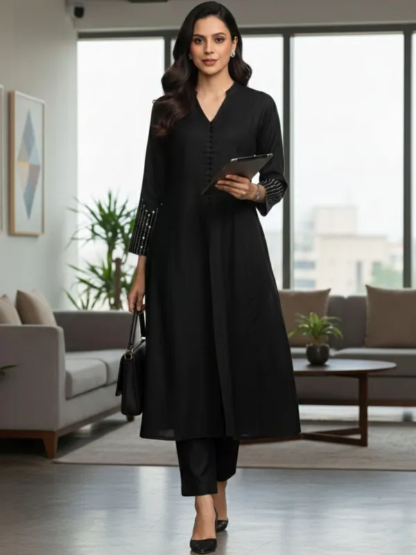 Black_Floral_Printed_Cotton_Blend_Kurta_Trouser_Set