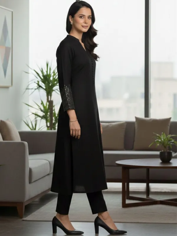Black_Floral_Printed_Cotton_Blend_Kurta_Trouser_Set