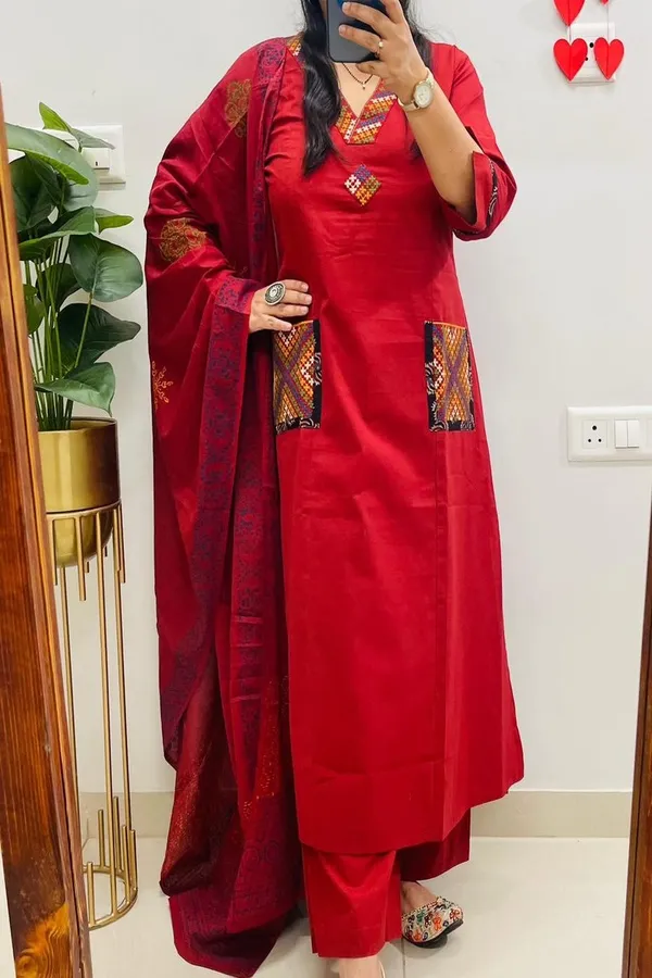 Red_Cotton_Floral_Embroidered_Kurta_Set_For_Women