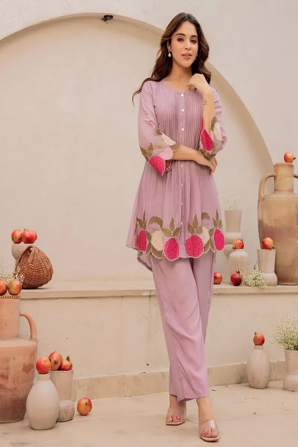 Floral_Embroidered_Chanderi_Silk_Co-Ord_Set