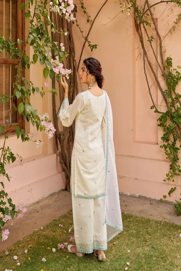 Floral_Embroidered_silk_Co-Ord_Set