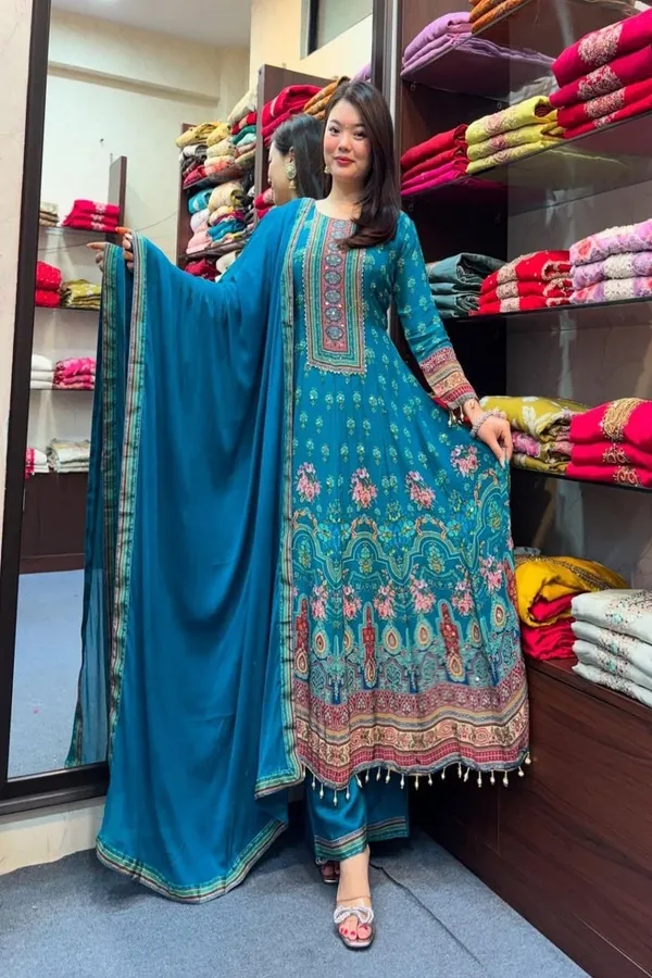 Floral_Embroidered_Chinon_Kurta_Trouser_&_Dupatta_Set