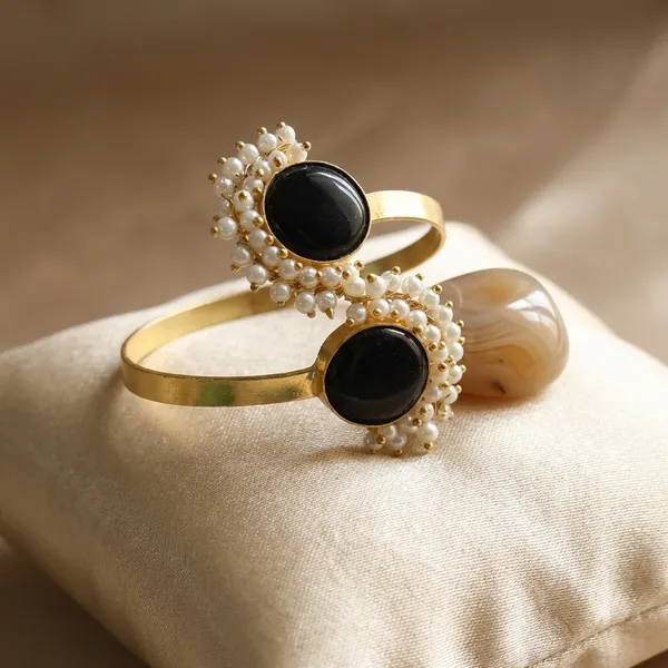Black_Brass_Bracelet_For_Women_|_Anti-Tarnish