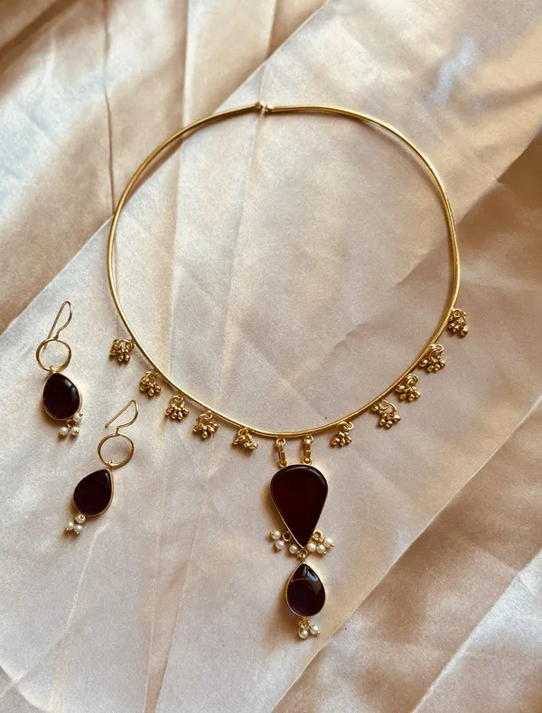 Brown_Brass_Necklace_For_Women_|_Anti-Tarnish