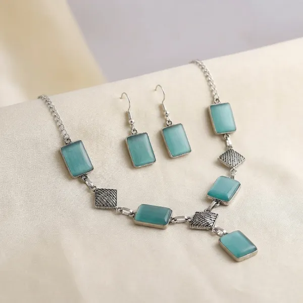 Mint_Brass_Necklace_For_Women_|_Anti-Tarnish