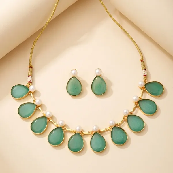 Mint_Brass_Necklace_For_Women_|_Anti-Tarnish