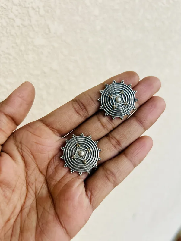 Silver_Brass_Earrings_For_Women_|_Anti-Tarnish