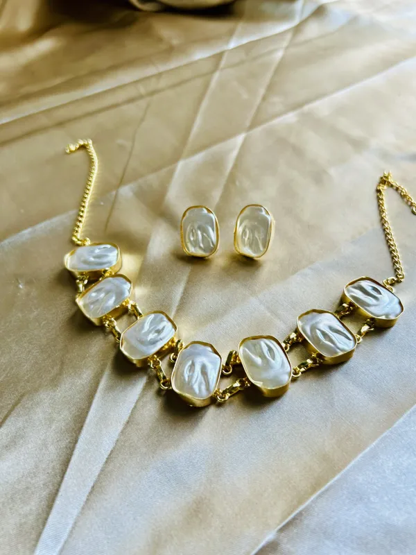 White_Brass_Necklace_For_Women_|_Anti-Tarnish