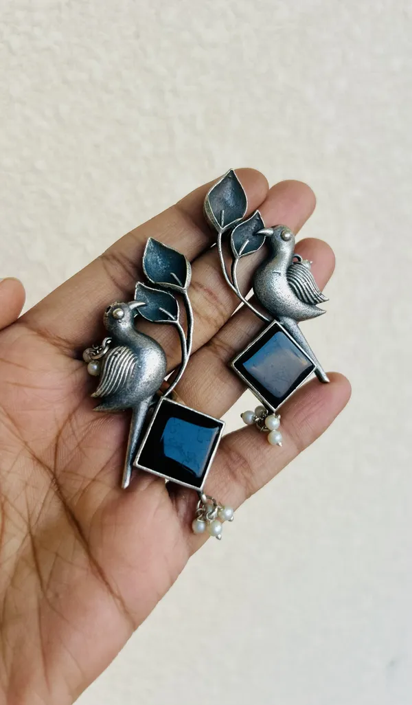 Black_Silver_Brass_Earrings_For_Women_|_Anti-Tarnish