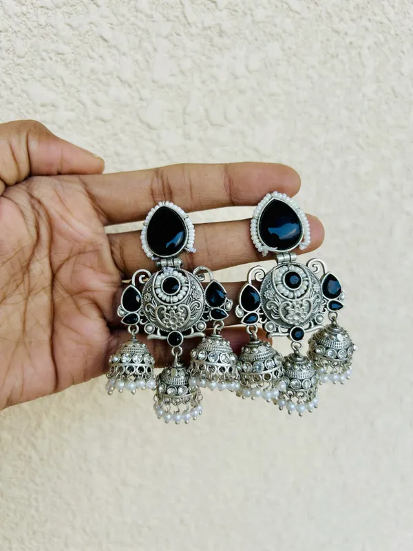 Black_Silver_Brass_Earrings_For_Women_|_Anti-Tarnish