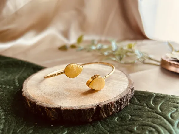 Yellow_Brass_Bracelet_For_Women_|_Anti-Tarnish