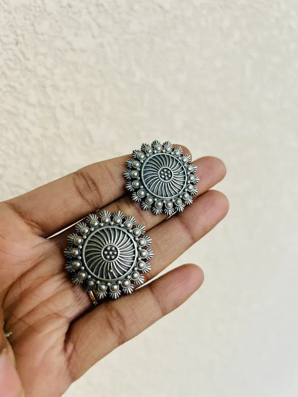 Silver_Brass_Earrings_For_Women_|_Anti-Tarnish