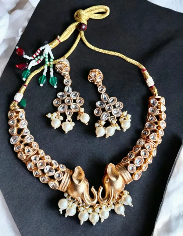 White_Brass_Necklace_For_Women_|_Anti-Tarnish