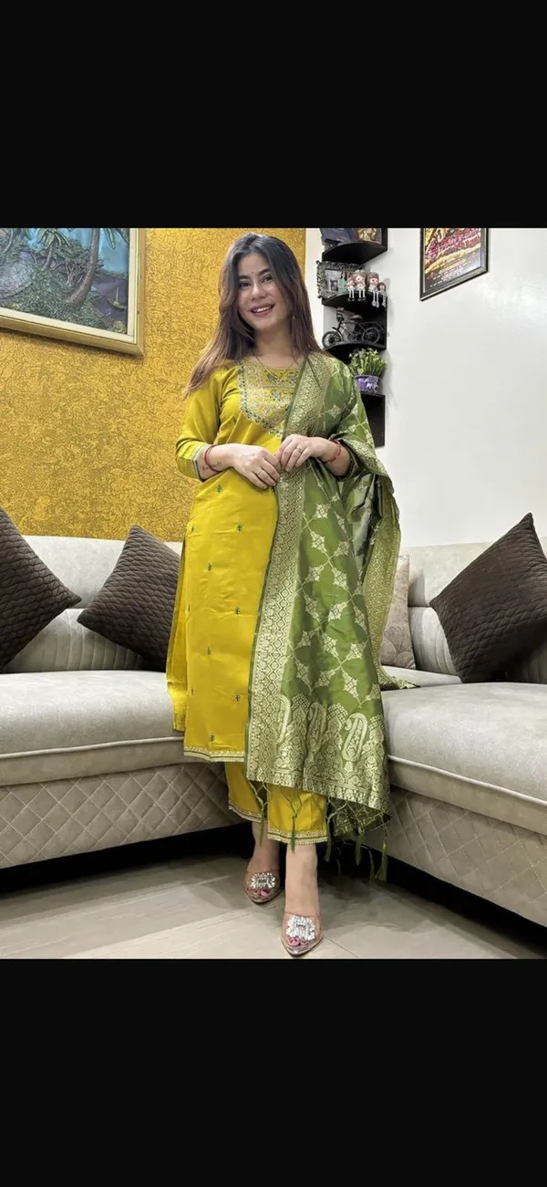 Mustard_Yellow_Tesla_Suit_Set_For_Women