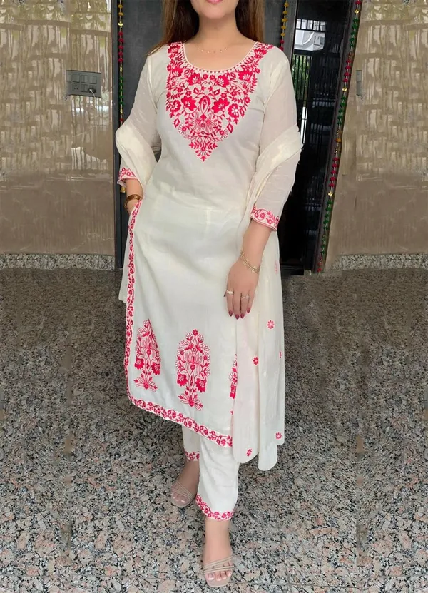 White_Tesla_Suit_Set_For_Women