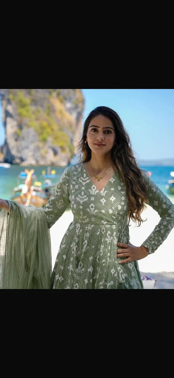 Green_Rayon_Slub_Anarkali_Kurta_Set_For_Women