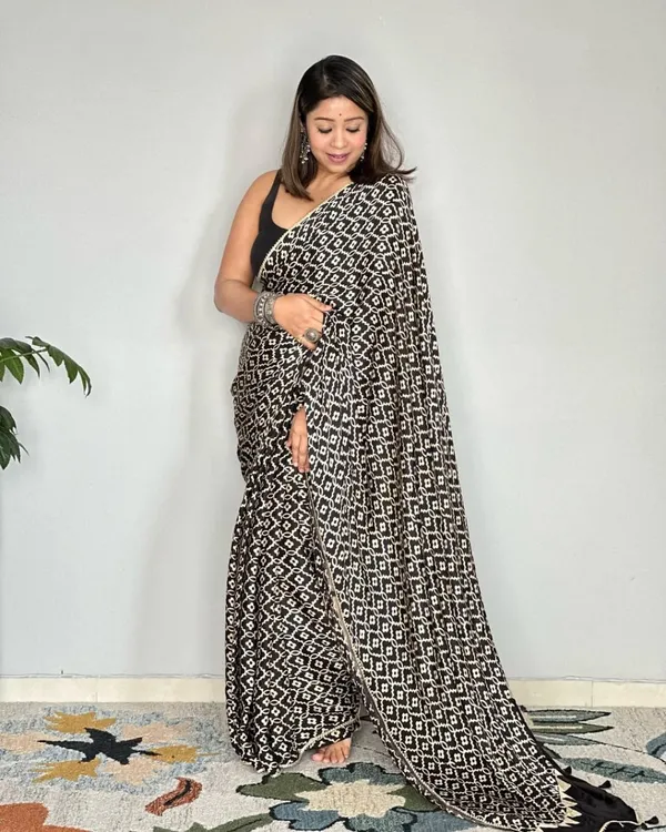 Black_&_Ivory_Hand_Block_Print_Cotton_Saree_with_Tassel_Pallu