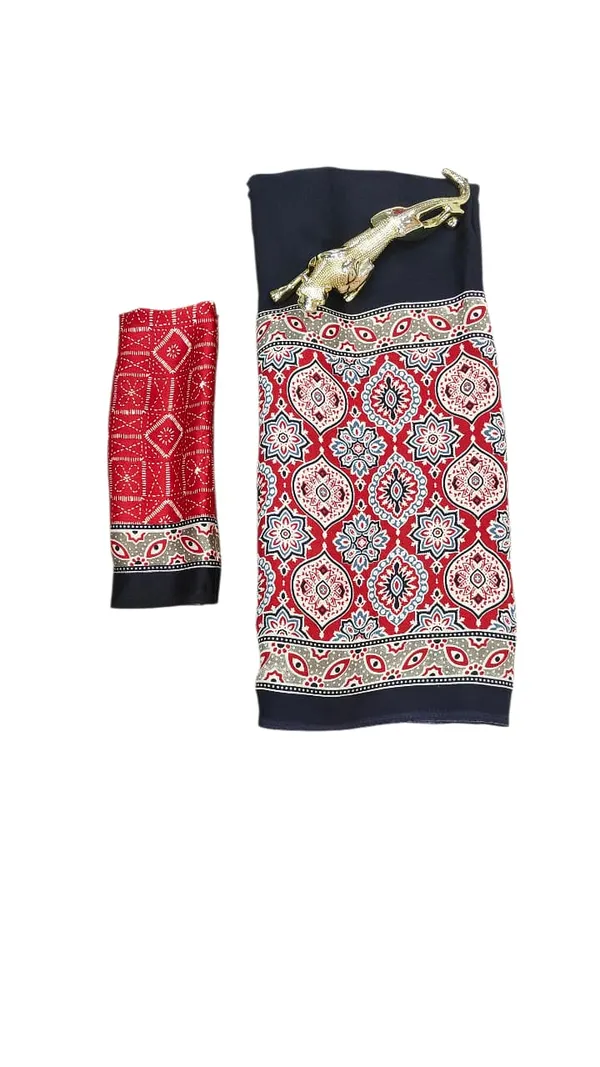 Elegant_Black_&_Rust_Traditional_Printed_Saree