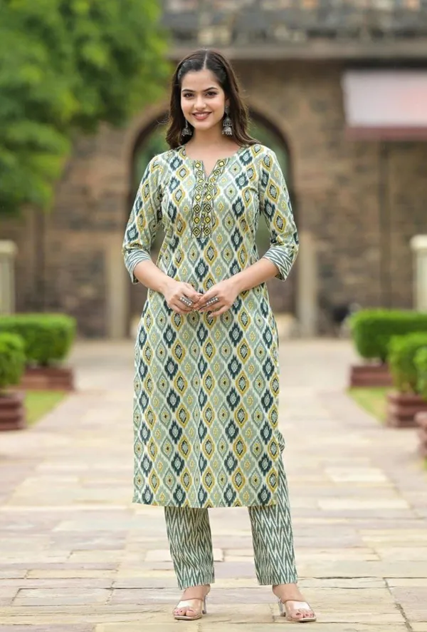 Green_Geometric_Printed_Kurta_Set_With_Dupatta