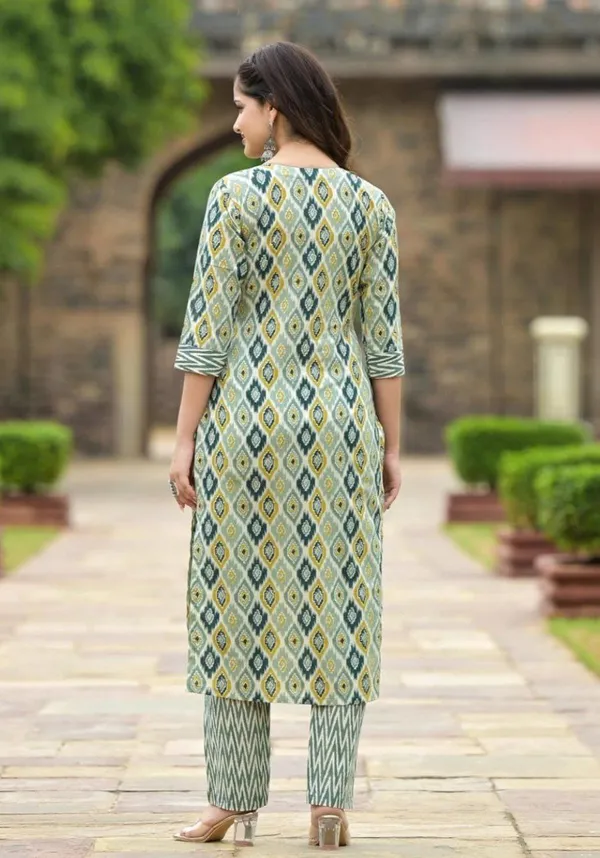 Green_Geometric_Printed_Kurta_Set_With_Dupatta