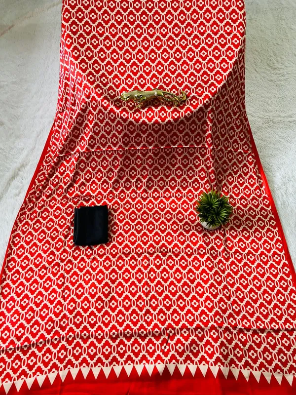 Red_&_Ivory_Hand_Block_Print_Cotton_Saree_with_Tassel_Pallu