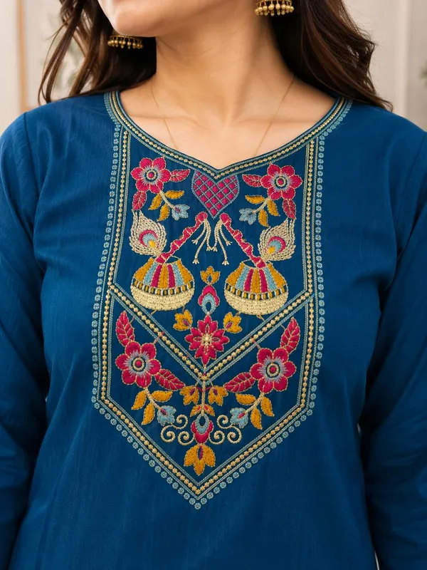 Royal_Blue_Floral_Embroidered_Cotton_Kurta_Pant_Set
