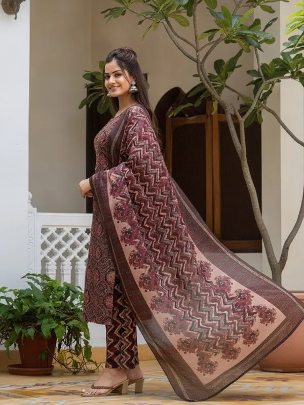 Rustic_Brown_Printed_Cotton_Kurti_with_Palazzo_&_Dupatta_Set