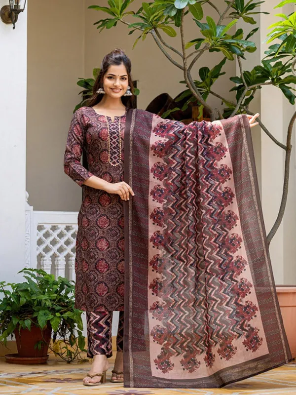 Rustic_Brown_Printed_Cotton_Kurti_with_Palazzo_&_Dupatta_Set