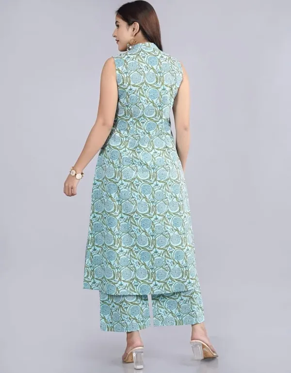 Sky_Blue_Floral_Printed_Sleeveless_Kurta_Pant_Set