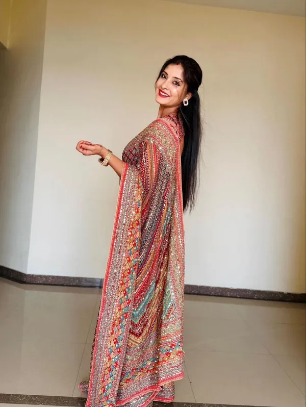 Traditional_Printed_Designer_Saree_with_Embellished_Border_and_Aari_Zari_Work_With_Real_Mirror_Work