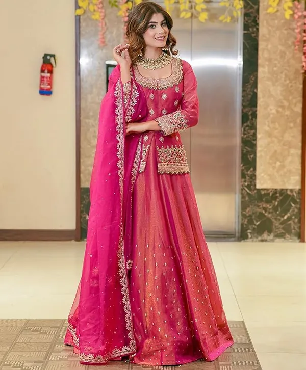 Women_Embroidered_Lehenga_Choli_Dupatta_Set