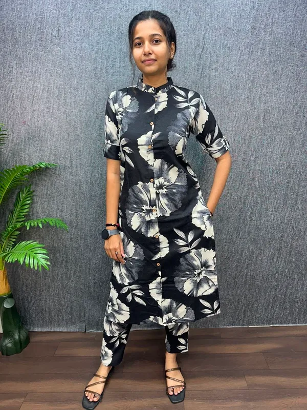 Women's_Black_Floral_Printed_Kurta_with_Palazzo_Set