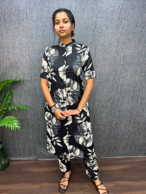 Women's_Black_Floral_Printed_Kurta_with_Palazzo_Set