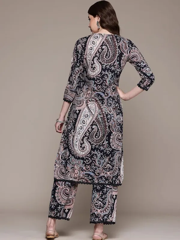 Women's_Black_Paisley_Printed_Kurta_Palazzo_Set_with_Dupatta