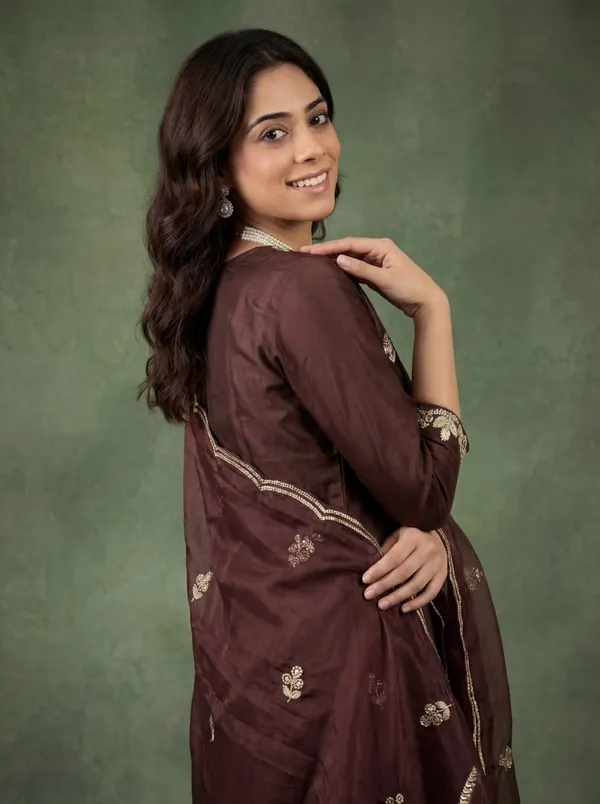Women's_Chocolate_Brown_Embroidered_Kurta_Pant_Dupatta_Set