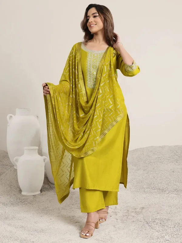 Women's_Mustard_Yellow_Designer_Kurta_Pant_Set_with_Embroidered_Dupatta