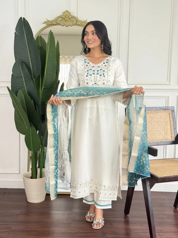 Women’s_Elegant_Embroidered_Straight_Kurta_with_Printed_Dupatta_&_Pant_Set