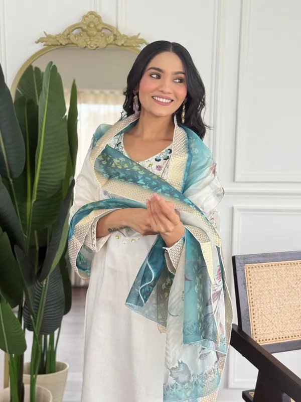 Women’s_Elegant_Embroidered_Straight_Kurta_with_Printed_Dupatta_&_Pant_Set