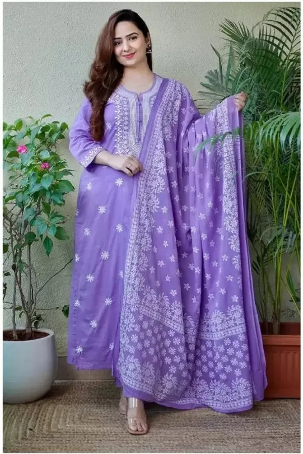 Women's_Elegant_Lavender_Embroidered_Kurta_Pant_Dupatta_Set