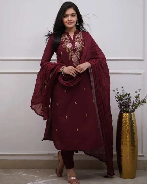 Women's_Elegant_Maroon_Floral_Embroidered_Kurta_Pant_with_Dupatta_Set