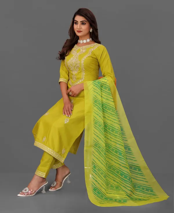 Women's_Embroidered_Kurta_Pant_Dupatta_Set