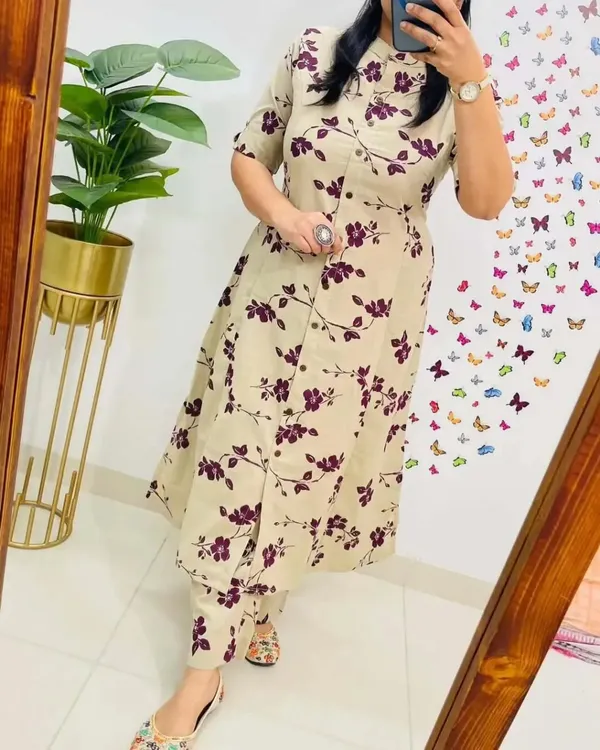Women's_Floral_Printed_Cotton_Kurta_Pant_Set