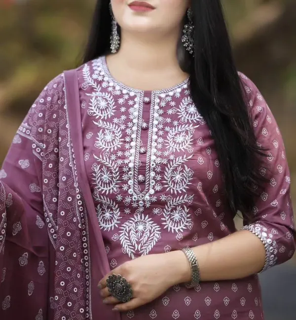 Women’s_Mauve_Printed_Kurta_Pant_Dupatta_Set