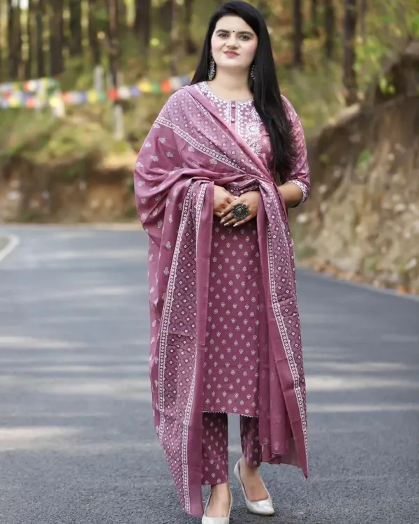 Women’s_Mauve_Printed_Kurta_Pant_Dupatta_Set