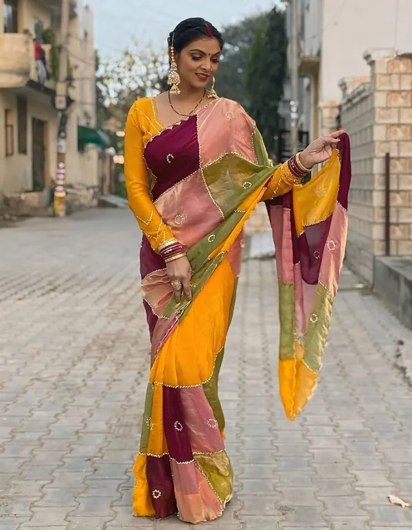 Women's_Multi-Color_Designer_Festive_Wear_Saree