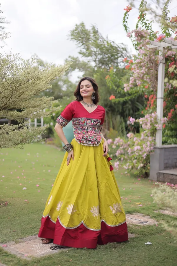 Women's_Mustard_Yellow_Flared_Cotton_Lehenga_with_Red_Kutch_Embroidered_Blouse_&_NAVRATRI_LEHENGA_CHOLI