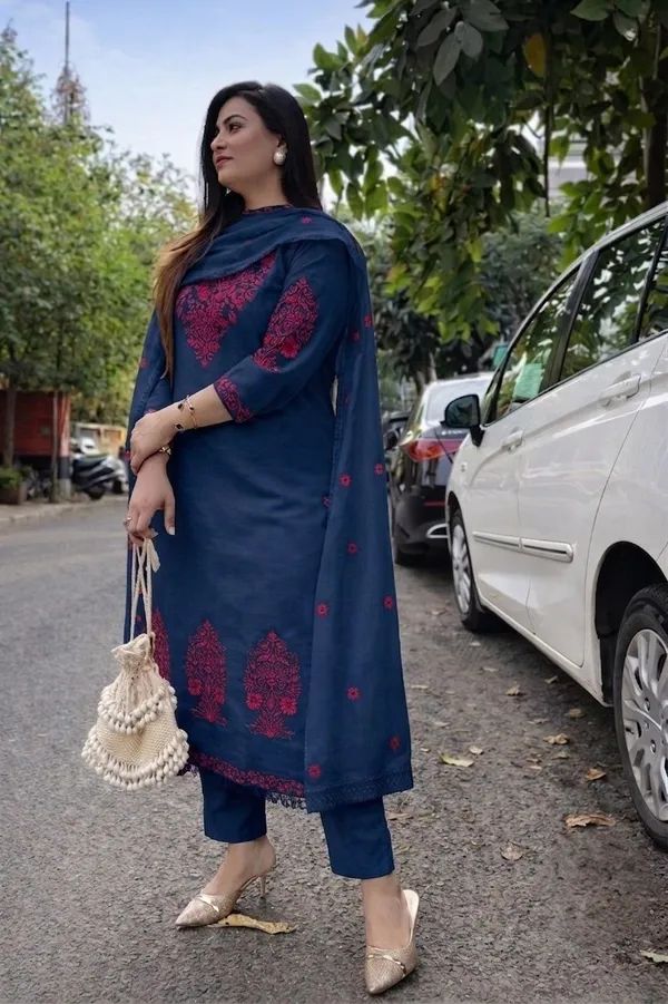 Women's_Navy_Blue_Embroidered_Kurta_Pant_Dupatta_Set